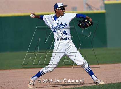 Thumbnail 2 in   MacArthur [Douglas] vs New Braunfels (UIL 6A Bi-District Playoff) photogallery.