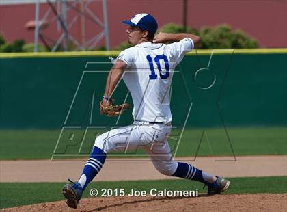 Thumbnail 3 in   MacArthur [Douglas] vs New Braunfels (UIL 6A Bi-District Playoff) photogallery.