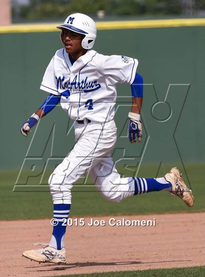 Thumbnail 3 in   MacArthur [Douglas] vs New Braunfels (UIL 6A Bi-District Playoff) photogallery.