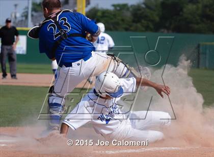 Thumbnail 3 in   MacArthur [Douglas] vs New Braunfels (UIL 6A Bi-District Playoff) photogallery.