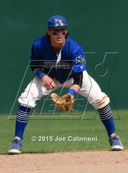 Thumbnail 2 in   MacArthur [Douglas] vs New Braunfels (UIL 6A Bi-District Playoff) photogallery.