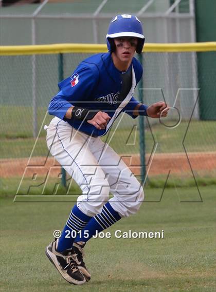Thumbnail 3 in   MacArthur [Douglas] vs New Braunfels (UIL 6A Bi-District Playoff) photogallery.