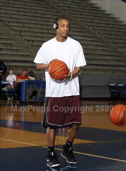 Thumbnail 3 in Highland Park vs. Sherman (Texas 4A Region 2 Quarterfinal) photogallery.