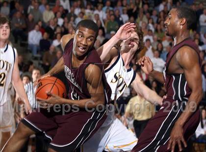 Thumbnail 3 in Highland Park vs. Sherman (Texas 4A Region 2 Quarterfinal) photogallery.