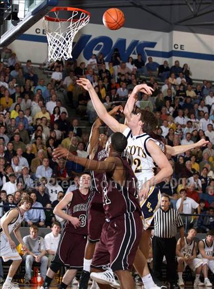 Thumbnail 1 in Highland Park vs. Sherman (Texas 4A Region 2 Quarterfinal) photogallery.