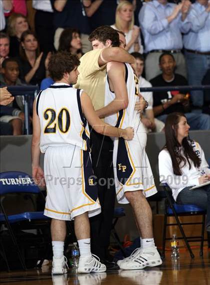 Thumbnail 1 in Highland Park vs. Sherman (Texas 4A Region 2 Quarterfinal) photogallery.