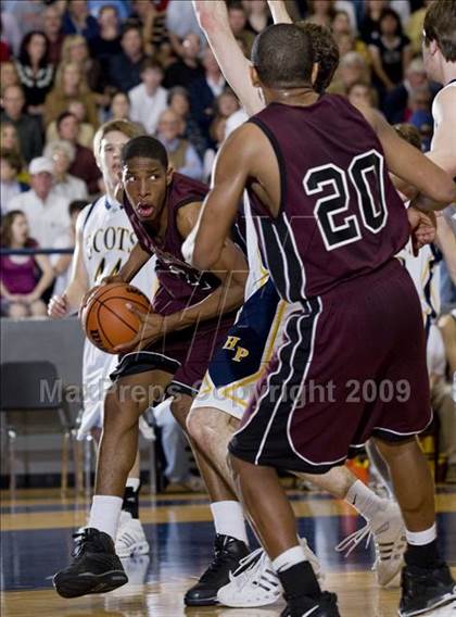 Thumbnail 3 in Highland Park vs. Sherman (Texas 4A Region 2 Quarterfinal) photogallery.