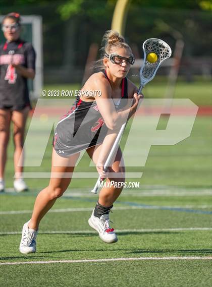 Thumbnail 3 in Mount Sinai @ Westhampton Beach photogallery.