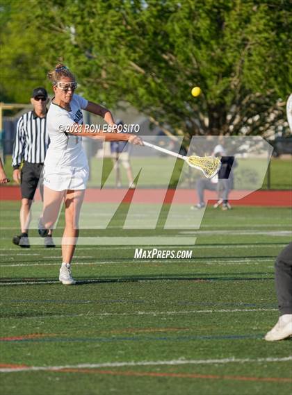 Thumbnail 3 in Mount Sinai @ Westhampton Beach photogallery.