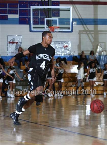 Thumbnail 1 in Montbello vs. Washington photogallery.