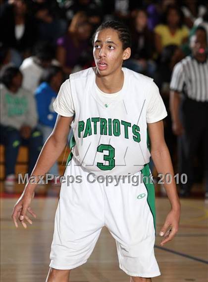 Thumbnail 1 in Montbello vs. Washington photogallery.