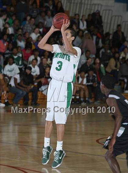 Thumbnail 2 in Montbello vs. Washington photogallery.