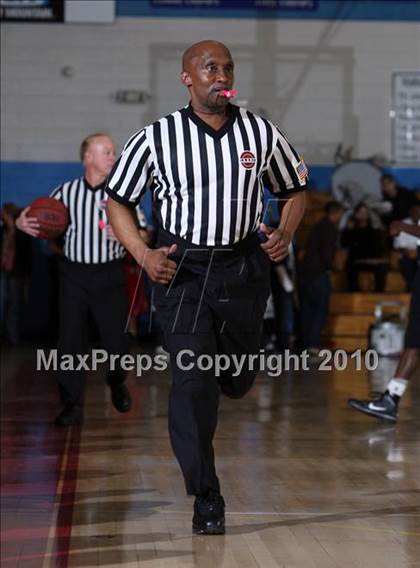 Thumbnail 2 in Montbello vs. Washington photogallery.