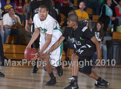 Thumbnail 3 in Montbello vs. Washington photogallery.