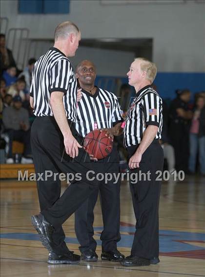 Thumbnail 3 in Montbello vs. Washington photogallery.