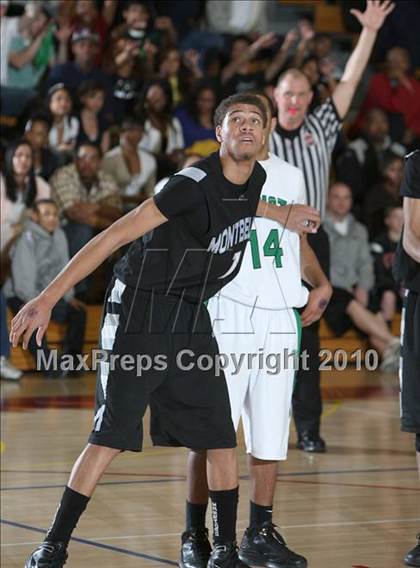 Thumbnail 2 in Montbello vs. Washington photogallery.