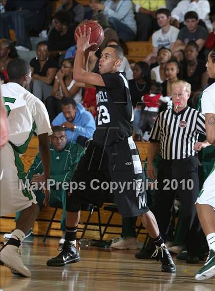 Thumbnail 1 in Montbello vs. Washington photogallery.