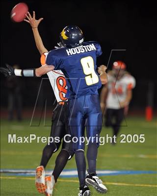 Thumbnail 3 in CSD-Fremont vs. Berean Christian photogallery.