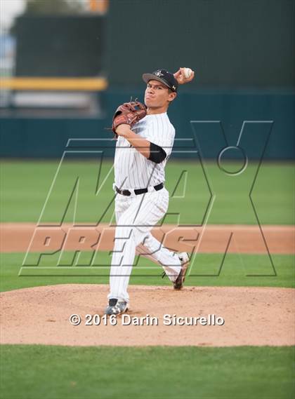 Thumbnail 2 in Dobson vs. Skyline (Hohokam Stadium) photogallery.