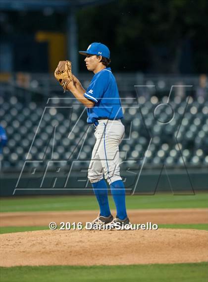 Thumbnail 1 in Dobson vs. Skyline (Hohokam Stadium) photogallery.