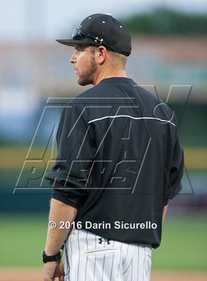 Thumbnail 1 in Dobson vs. Skyline (Hohokam Stadium) photogallery.