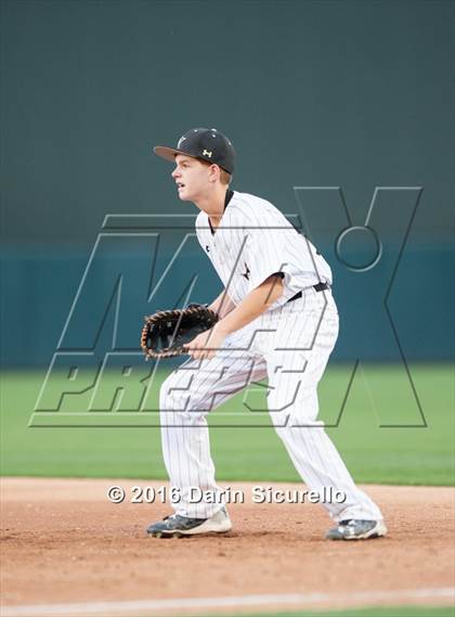 Thumbnail 1 in Dobson vs. Skyline (Hohokam Stadium) photogallery.