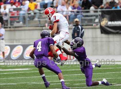 Thumbnail 1 in Lutheran vs. Pickerington Central (Kirk Herbstreit Varsity Football Series) photogallery.