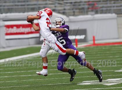 Thumbnail 3 in Lutheran vs. Pickerington Central (Kirk Herbstreit Varsity Football Series) photogallery.