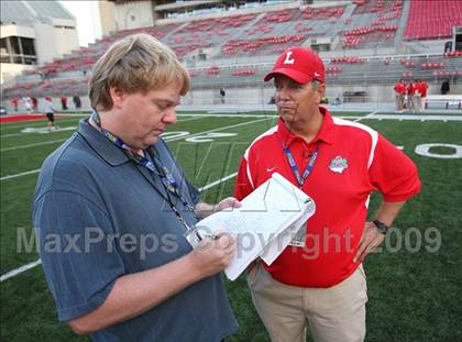 Thumbnail 1 in Lutheran vs. Pickerington Central (Kirk Herbstreit Varsity Football Series) photogallery.