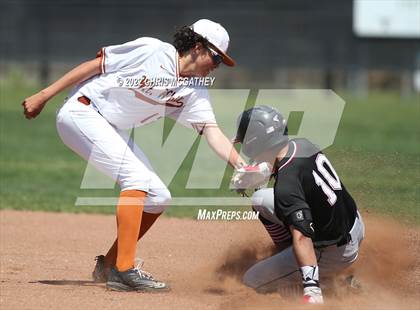Thumbnail 2 in Hillcrest vs W.T. White photogallery.