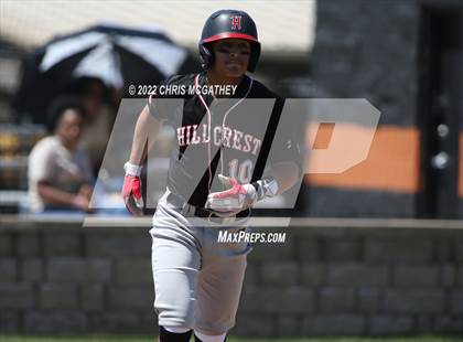 Thumbnail 2 in Hillcrest vs W.T. White photogallery.
