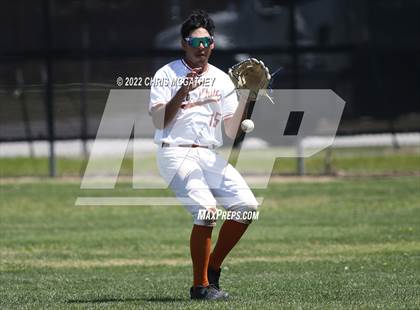 Thumbnail 2 in Hillcrest vs W.T. White photogallery.