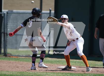 Thumbnail 2 in Hillcrest vs W.T. White photogallery.