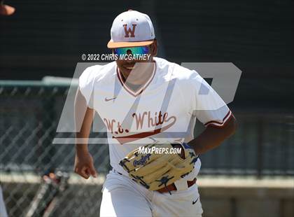 Thumbnail 2 in Hillcrest vs W.T. White photogallery.