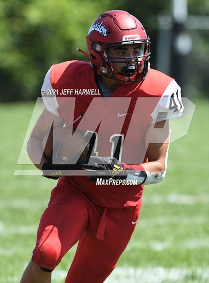 Thumbnail 1 in Chardon @ Buchtel photogallery.