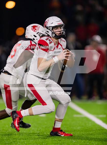 Thumbnail 3 in Steilacoom v. Tumwater (WIAA 2A Final) photogallery.