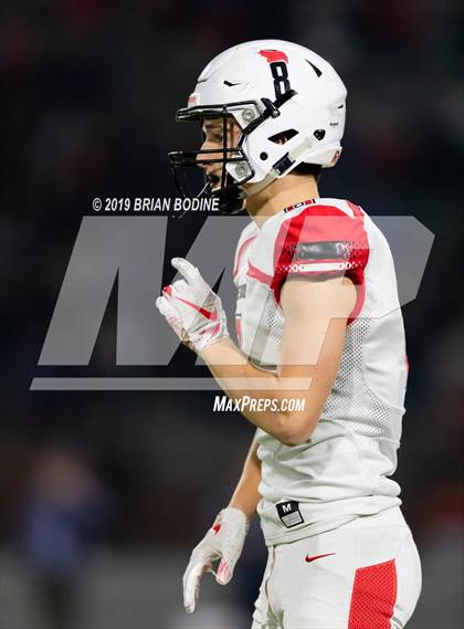 Thumbnail 2 in Steilacoom v. Tumwater (WIAA 2A Final) photogallery.