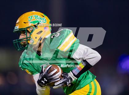 Thumbnail 3 in Steilacoom v. Tumwater (WIAA 2A Final) photogallery.