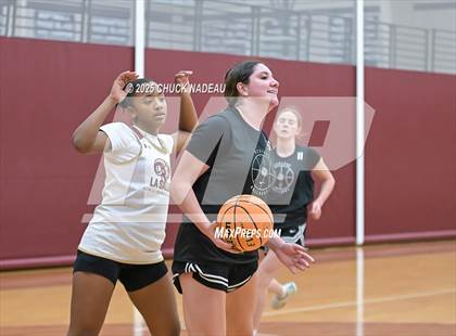 Thumbnail 2 in Bedford @ La Salle Academy (Scrimage) photogallery.