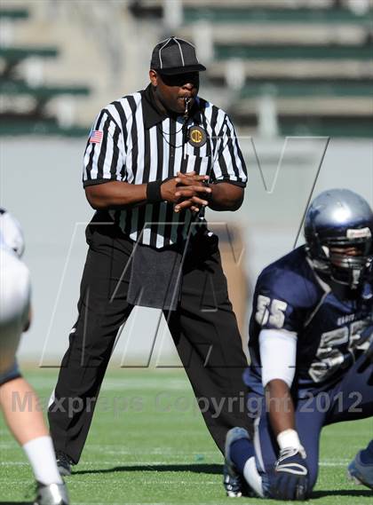 Thumbnail 2 in Marin Catholic vs. Madison (CIF State D3 Final) photogallery.