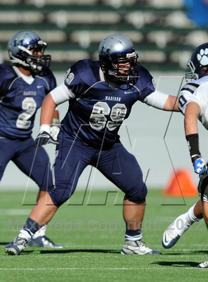 Thumbnail 2 in Marin Catholic vs. Madison (CIF State D3 Final) photogallery.