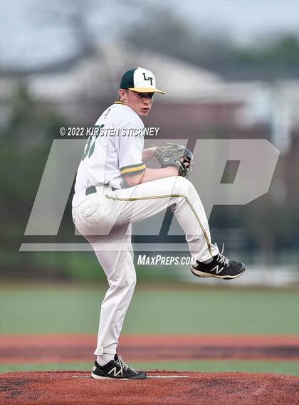 Thumbnail 1 in Lindblom @ Lane Tech photogallery.