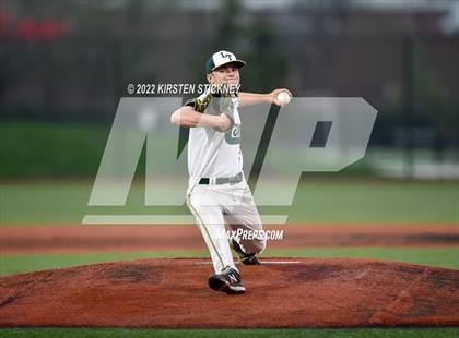 Thumbnail 3 in Lindblom @ Lane Tech photogallery.