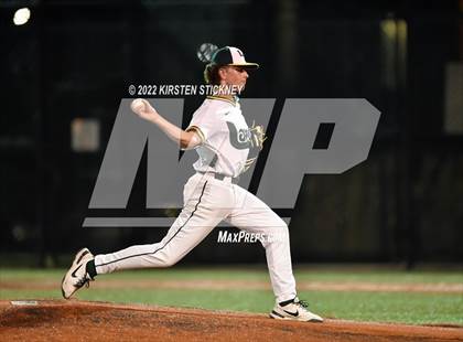 Thumbnail 1 in Lindblom @ Lane Tech photogallery.