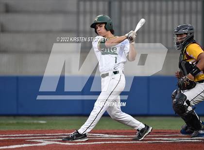 Thumbnail 2 in Lindblom @ Lane Tech photogallery.