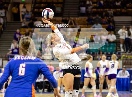 Thumbnail 2 in Legend vs. Rampart (CHSAA 5A Round 2) photogallery.