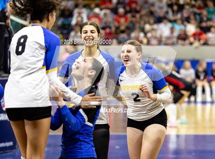 Thumbnail 1 in Legend vs. Rampart (CHSAA 5A Round 2) photogallery.