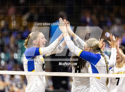 Thumbnail 3 in Legend vs. Rampart (CHSAA 5A Round 2) photogallery.