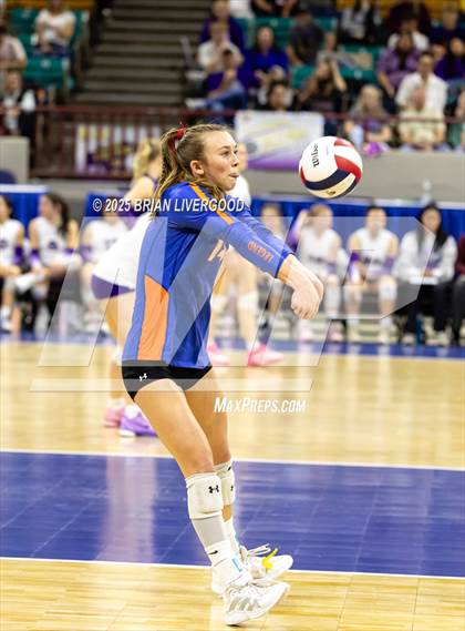 Thumbnail 1 in Legend vs. Rampart (CHSAA 5A Round 2) photogallery.