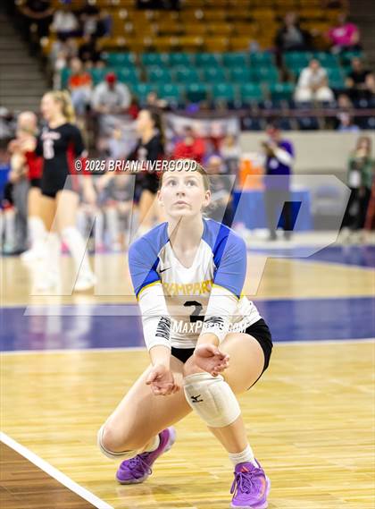 Thumbnail 3 in Legend vs. Rampart (CHSAA 5A Round 2) photogallery.